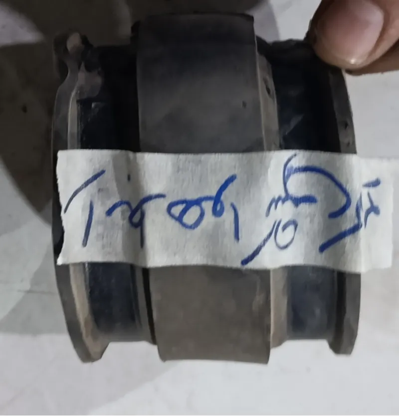 رابط لوله هواکش ام وی ام 550 استوک